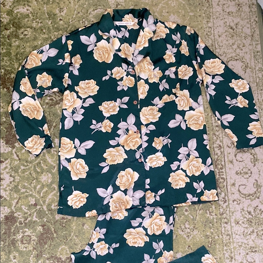 Victoria Secret Floral Lounge Set Medium